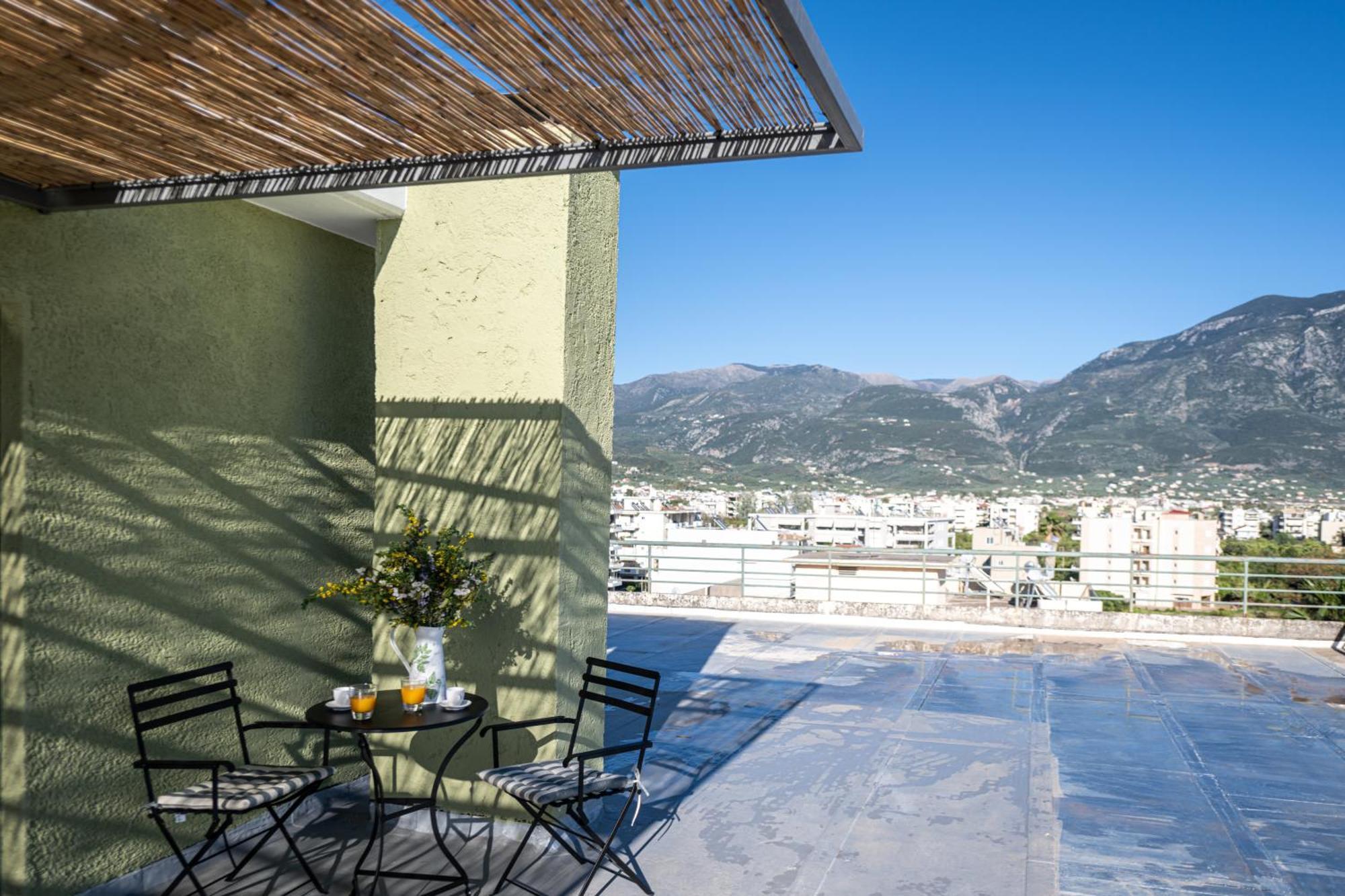 Skyhigh Haven Daire Kalamata Dış mekan fotoğraf